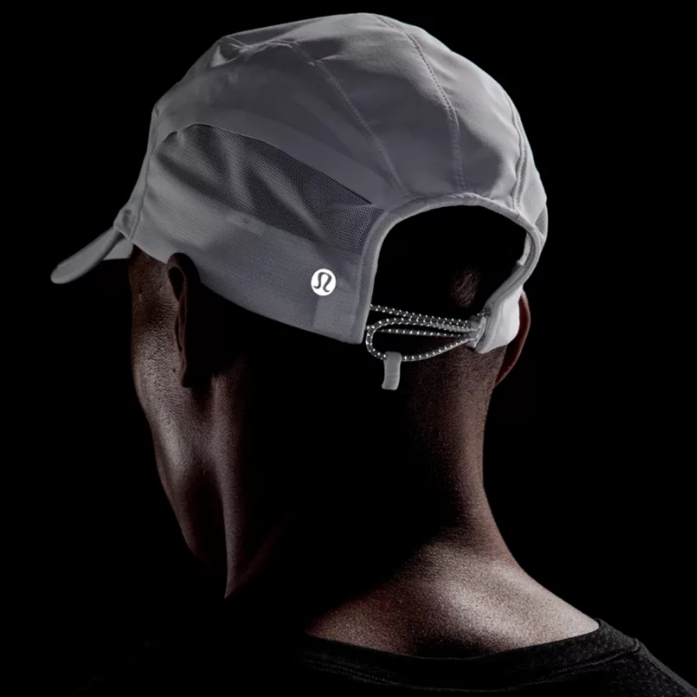 NWOT Lightweight Mesh Panel Running Hat White